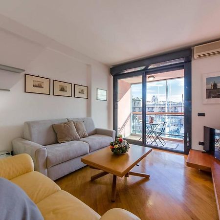 Joivy Exclusive Seaview Flat For 4, In Central Genoa Daire Dış mekan fotoğraf