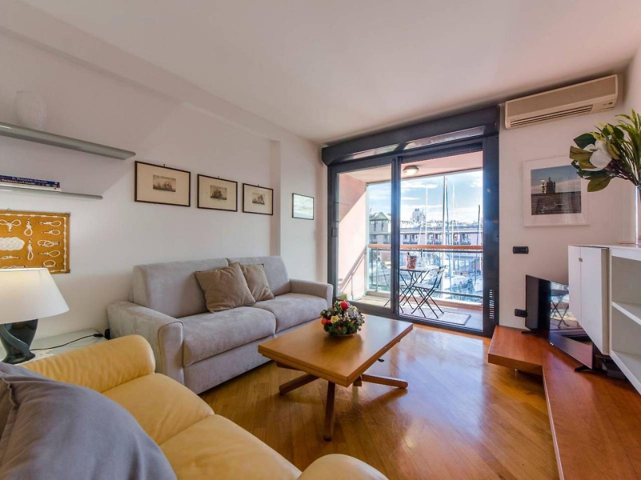Joivy Exclusive Seaview Flat For 4, In Central Genoa Daire Dış mekan fotoğraf