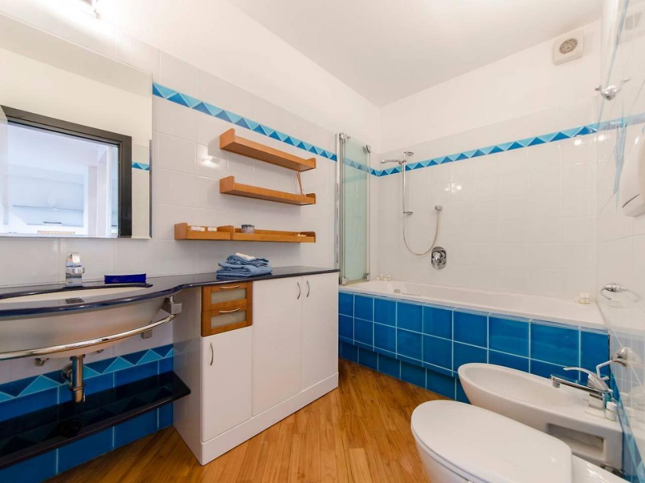 Joivy Exclusive Seaview Flat For 4, In Central Genoa Daire Dış mekan fotoğraf