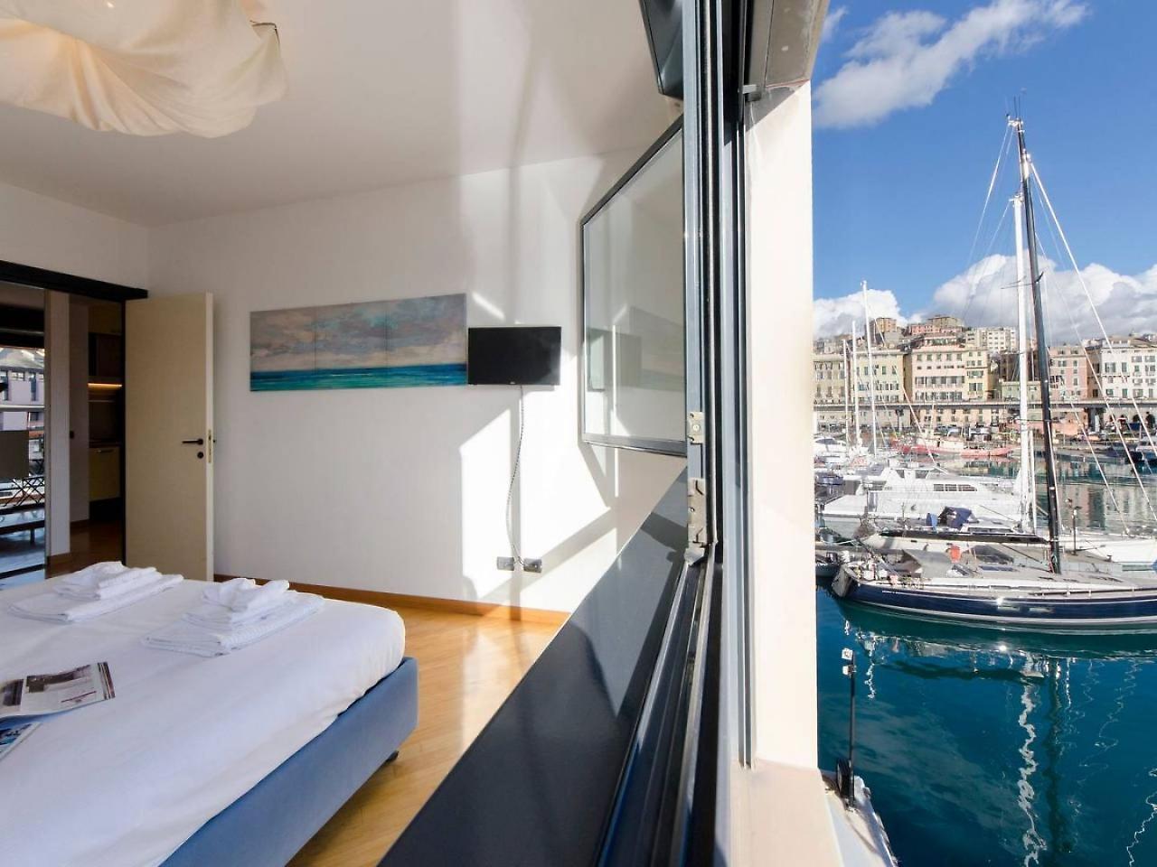 Joivy Exclusive Seaview Flat For 4, In Central Genoa Daire Dış mekan fotoğraf